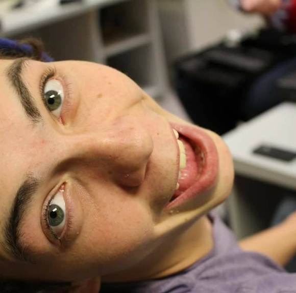 Meet your Posher, Peter - Picture 1 of 1